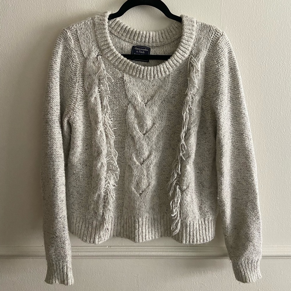 Abercrombie & Fitch cable knit sweater
